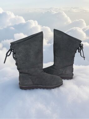 BearPaw tall lace boots Size 10 💕